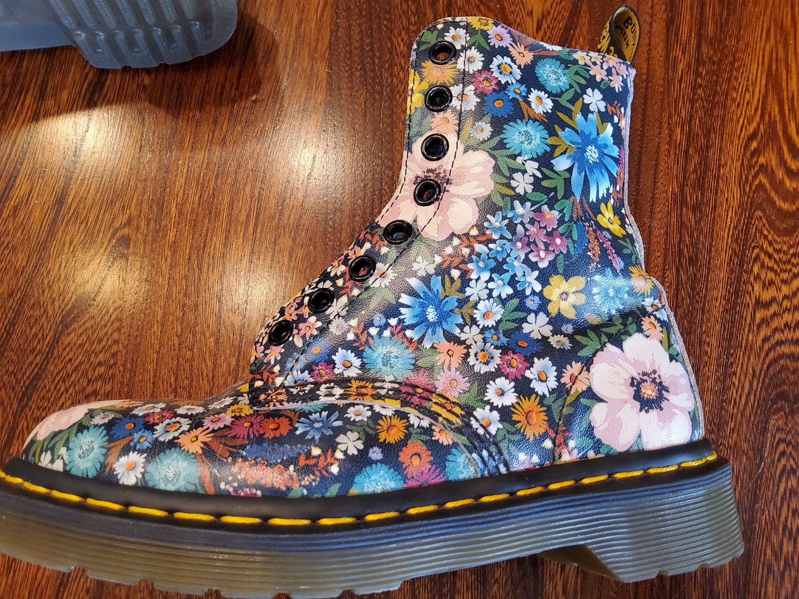 Dr. Martens Pascal Wanderlust Floral Leather Boot Women’s 5