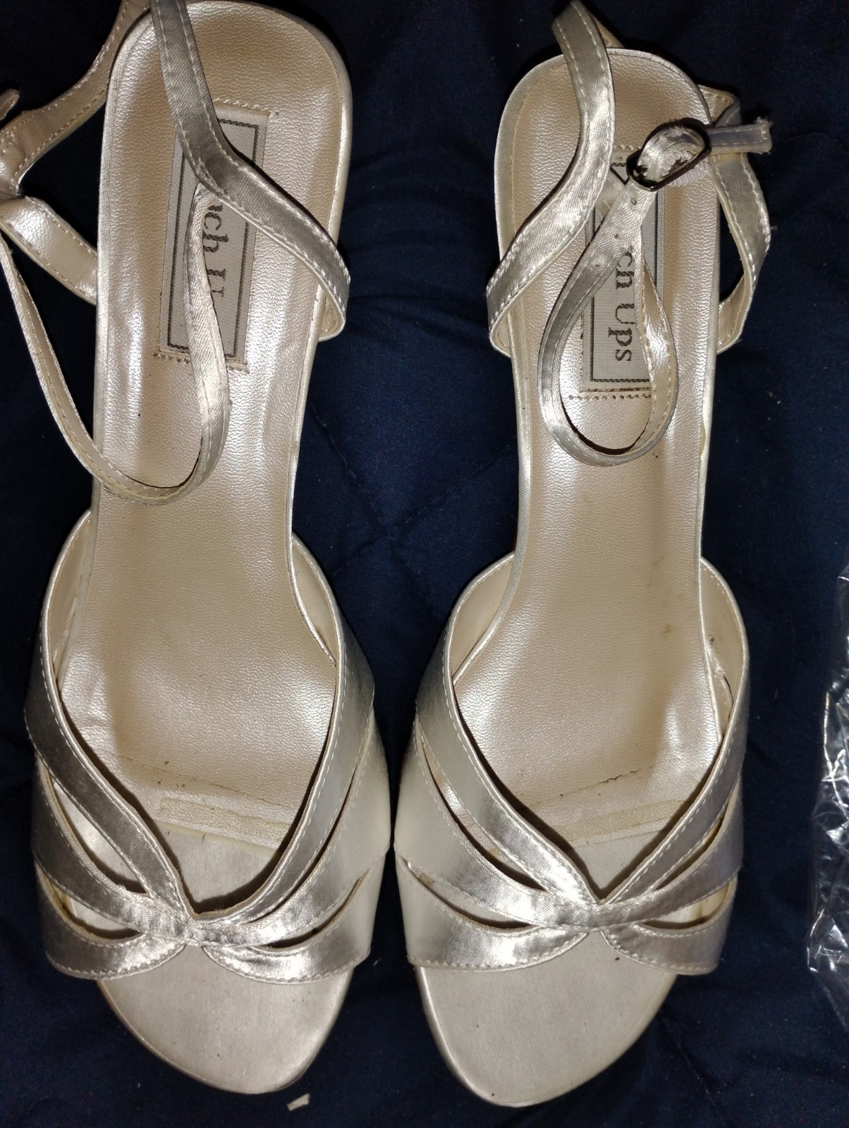 White Shoes. Size 10 1/2 W