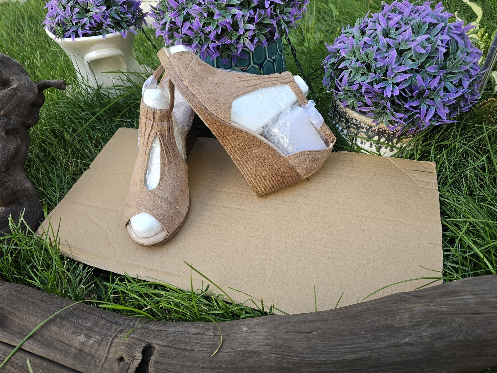 Journee Womens Kedzie Tru Comfort Foam Peep Toe Wedge Sandals SIZE 8