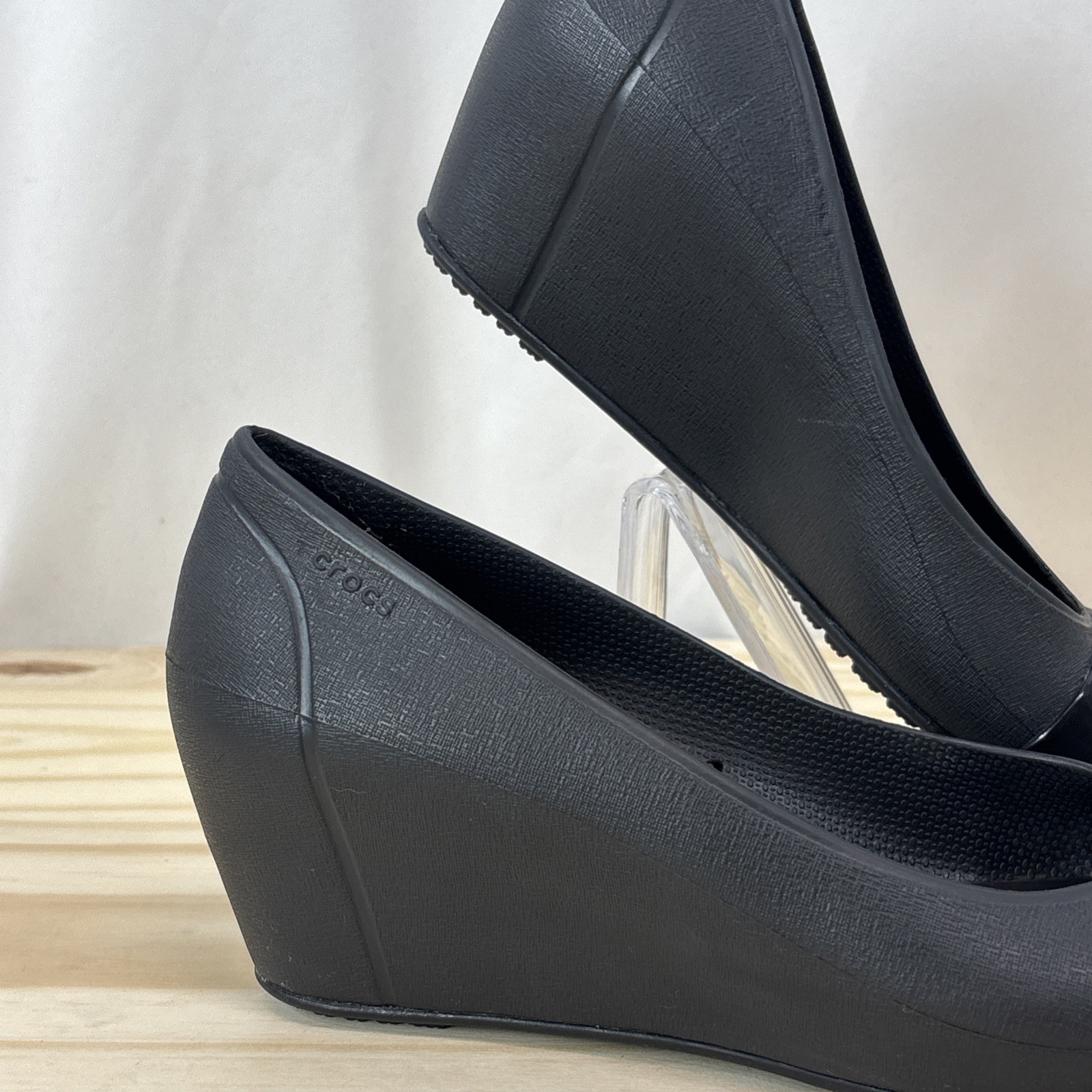 Crocs Wedge Heels Black Croslite Patent Cap Toe Detail Comfort Shoes Womens 8
