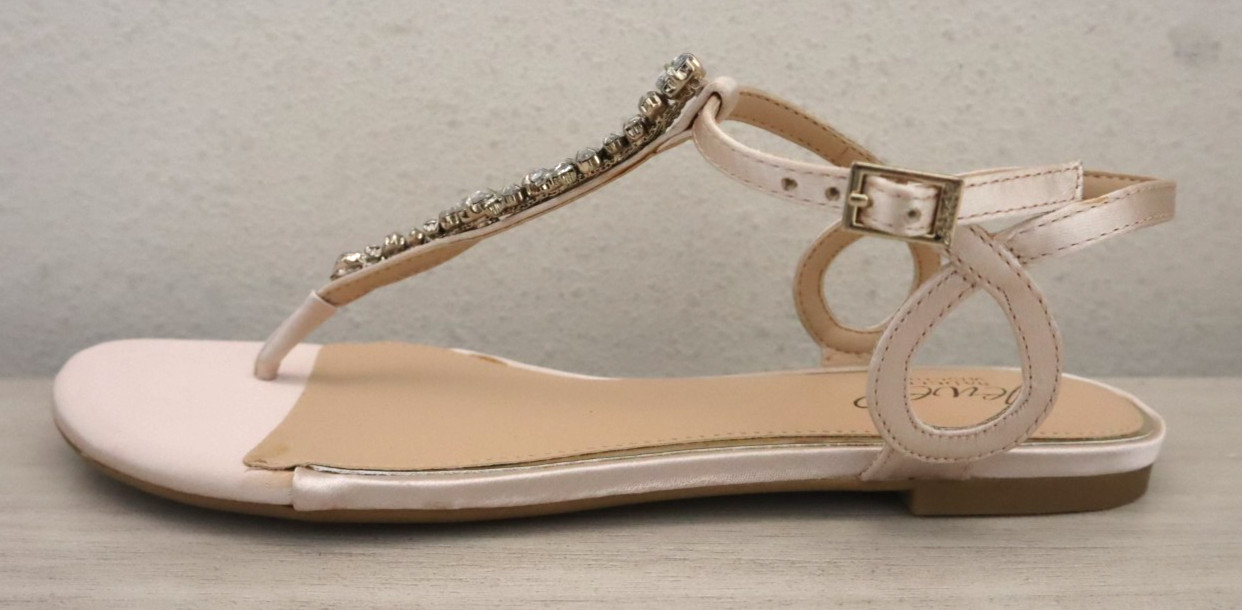 Jewel Badgley Mischka JW3414 Women’s Sz 6.5 Beige Natalie Embellished Sandals