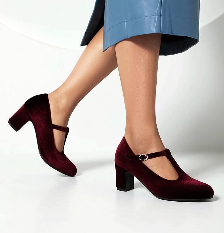 Women’s Mary Jane Work Shoes Mid Block Heel Velvet T Strap Dress Shoes Plus Size