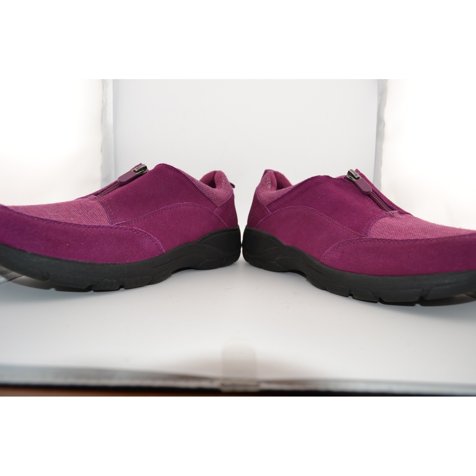 Lands’ End Women’s Purple Slip On Casual Comfort Shoes Size 9B Suede & Textile