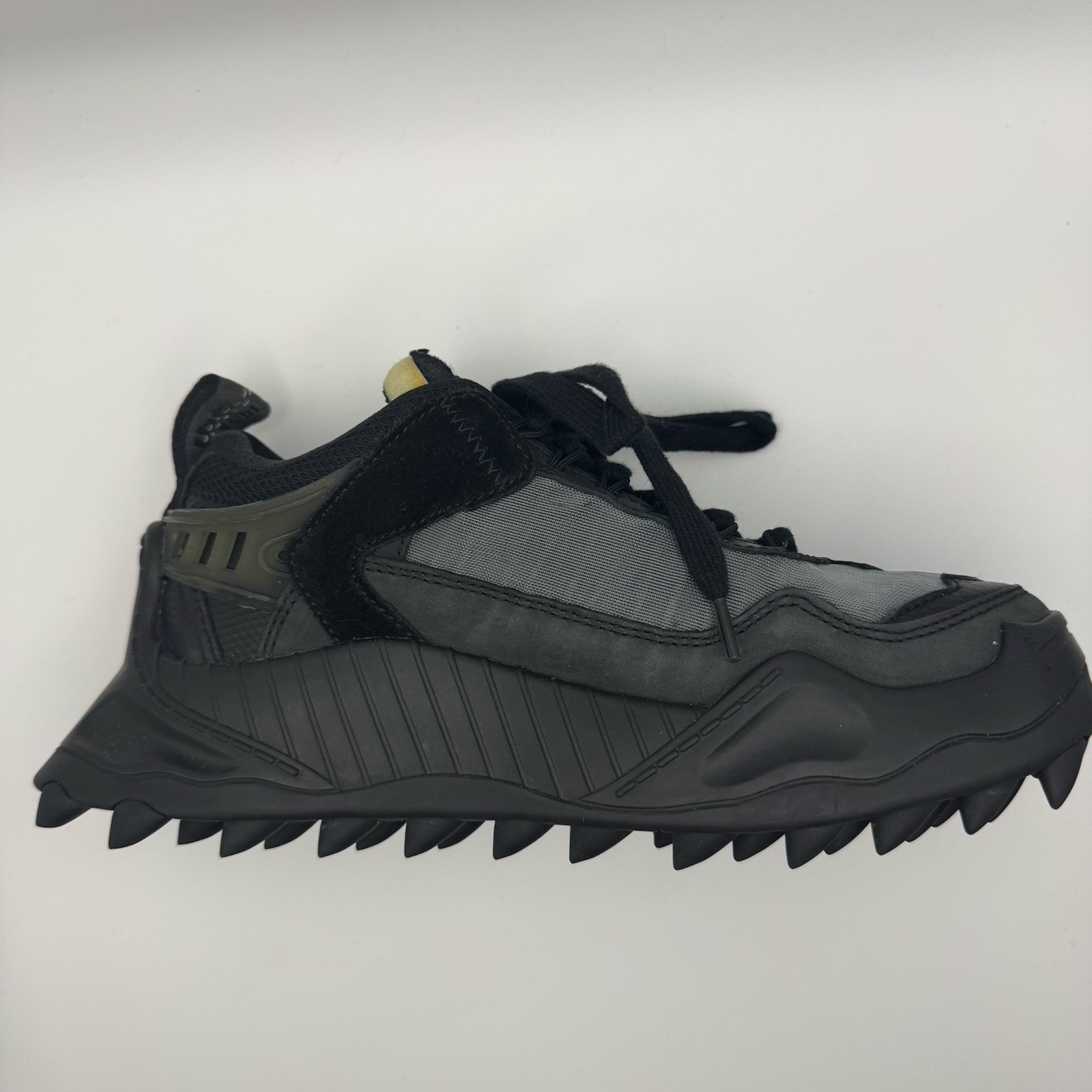 Off-White Odsy-1000 Women’s Size 6 Black Grey Designer Sneakers
