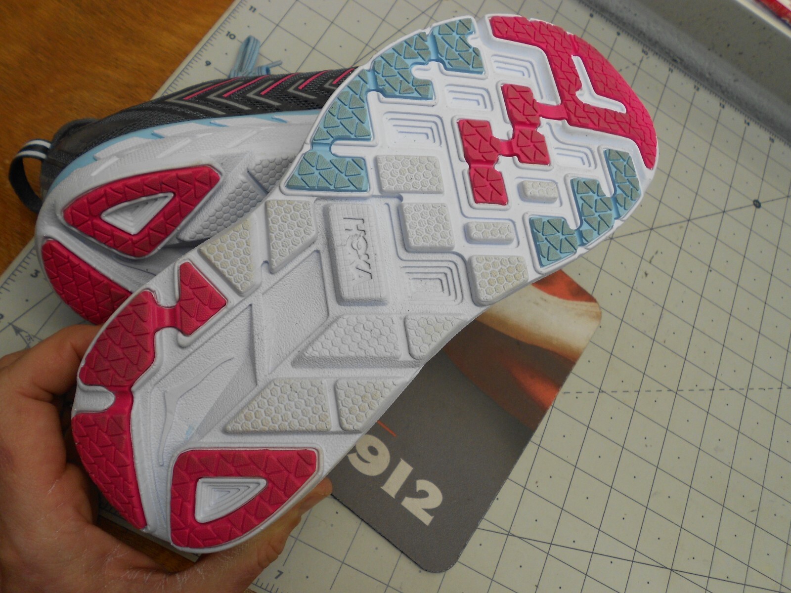 Hoka One One Clifton 4 Gray Women Sneakers 8.5 us 38 2/3 Walking Running Shoe