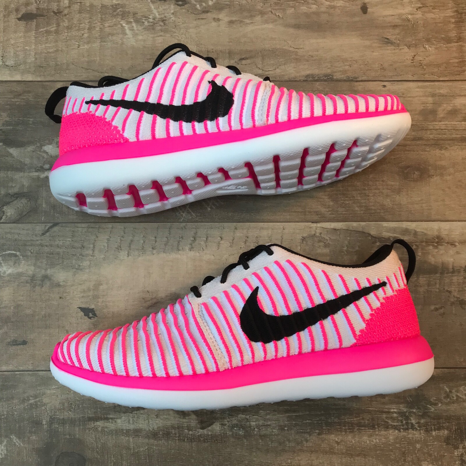 *New* Nike Roshe Two Flyknit Pink White & Black Select-a-Size