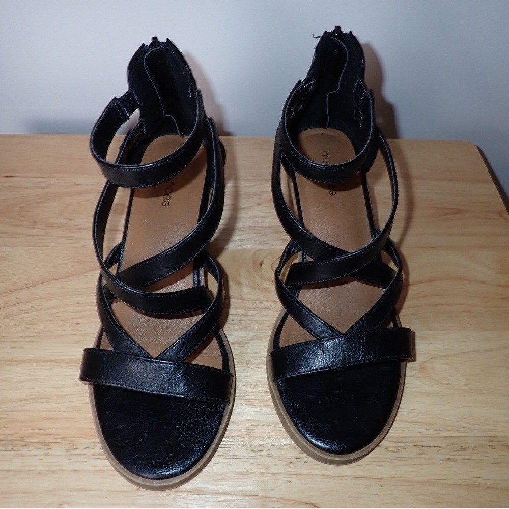 Maurices Zipper Block Heel Ankle Strap Open Toe Sandals Black Womens