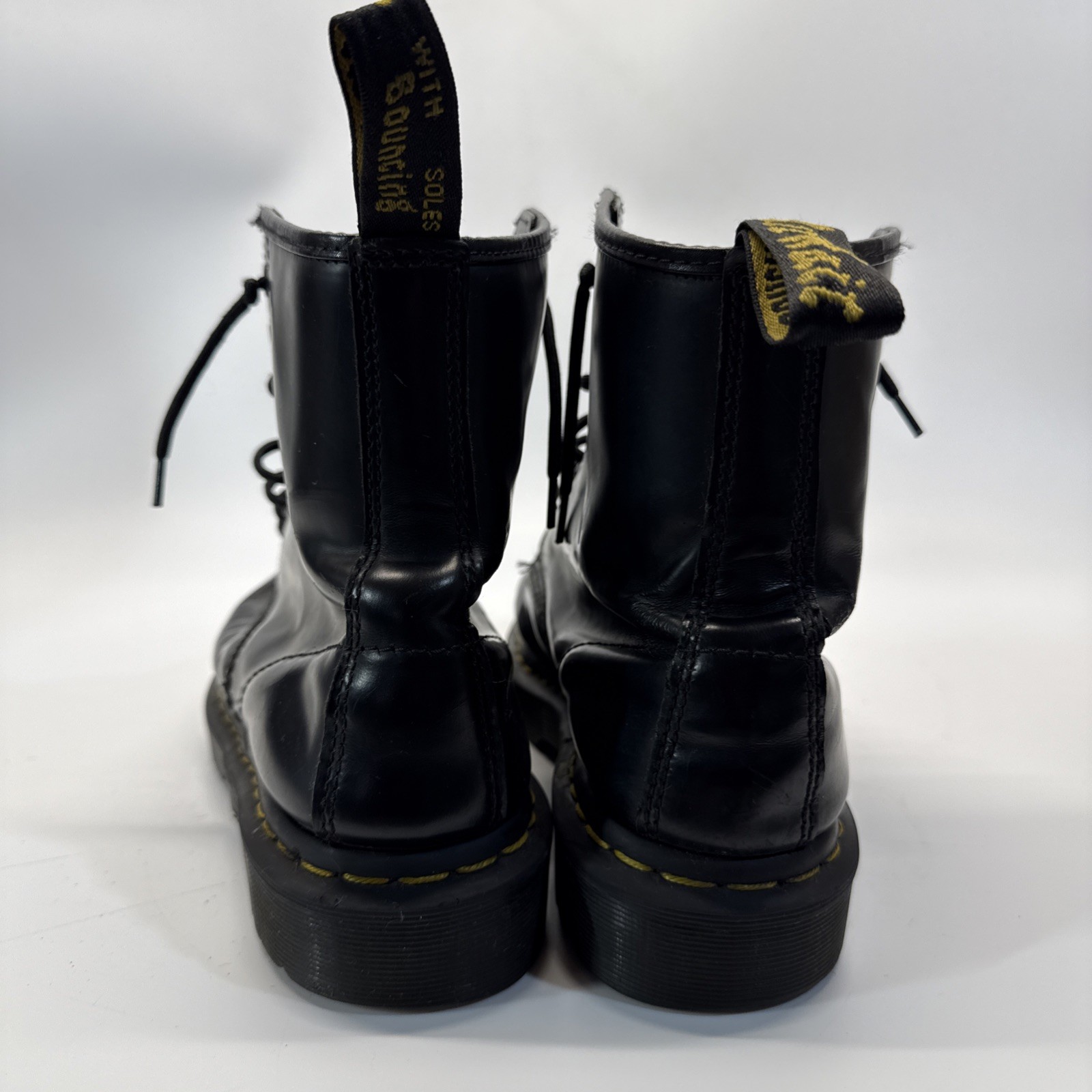 Dr. Martens 1460 Bex Boot Women 9 Men 8 Smooth Leather Lace Black Worn READ
