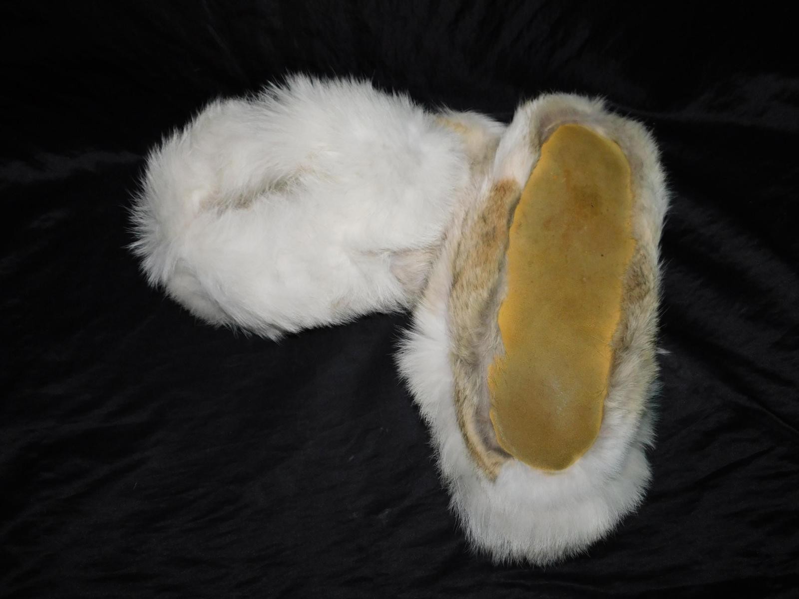 Vintage Womens 10 10.5 Alaska Arctic Fox Fur Slippers Inuit Moccasins