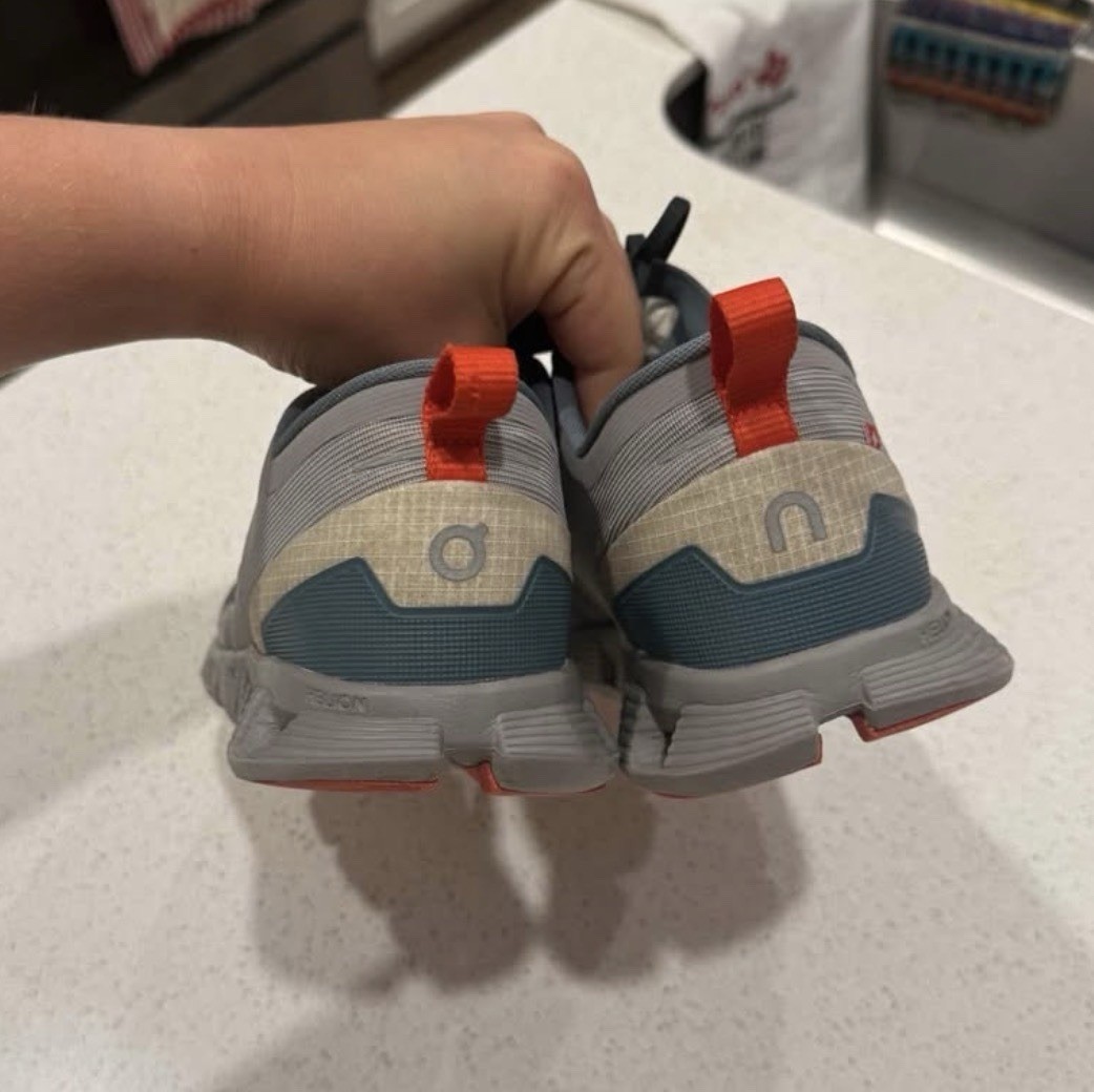 On Cloud X Shift W9 Athletic Sneakers Gray Red Blue