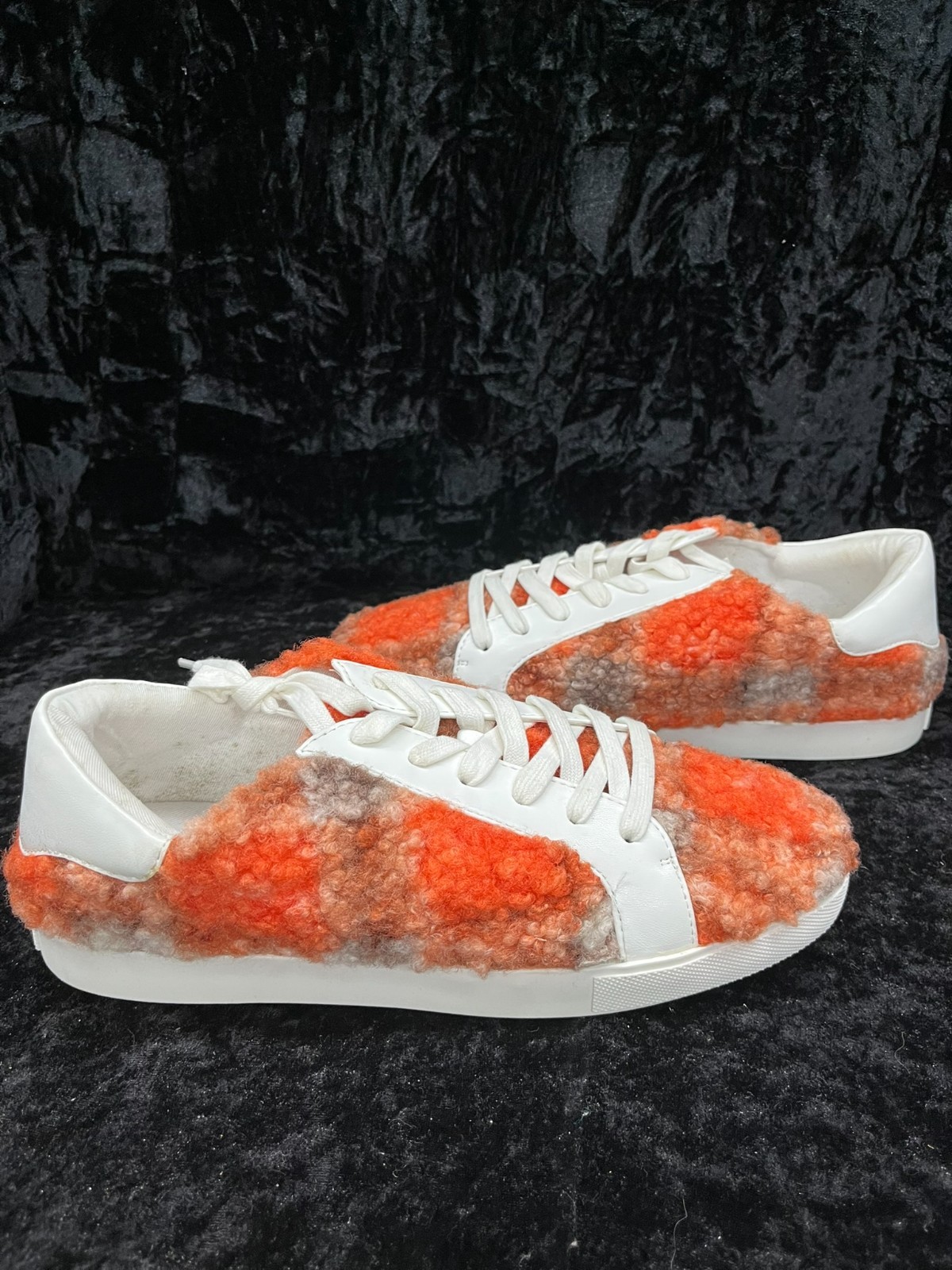 Katy Perry The Rizzo Sneakers Women’s 11M Orange Multi Faux Shearling (398)