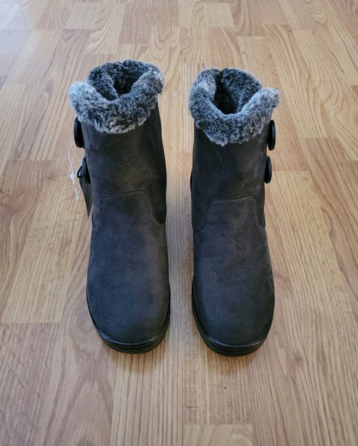 NEW spring step FLEXUS women’s boots Size 6 waterproof winter spring boot