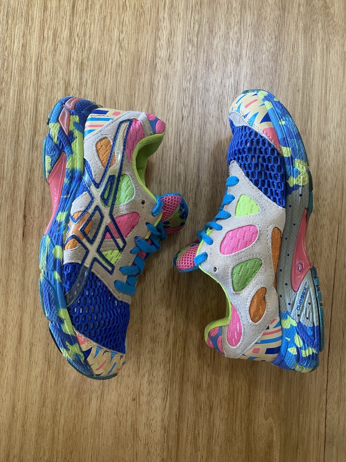 Womens Asics Gel Noosa Running Shoes / Multicoloured / Size 7 US / EUR 30