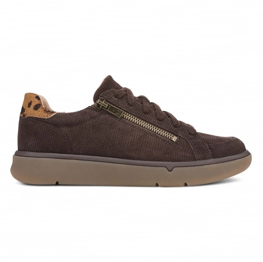 VIONIC Women City Walk AXS Sneaker, Chocolate Ganache Ribbed Suede (NEW)