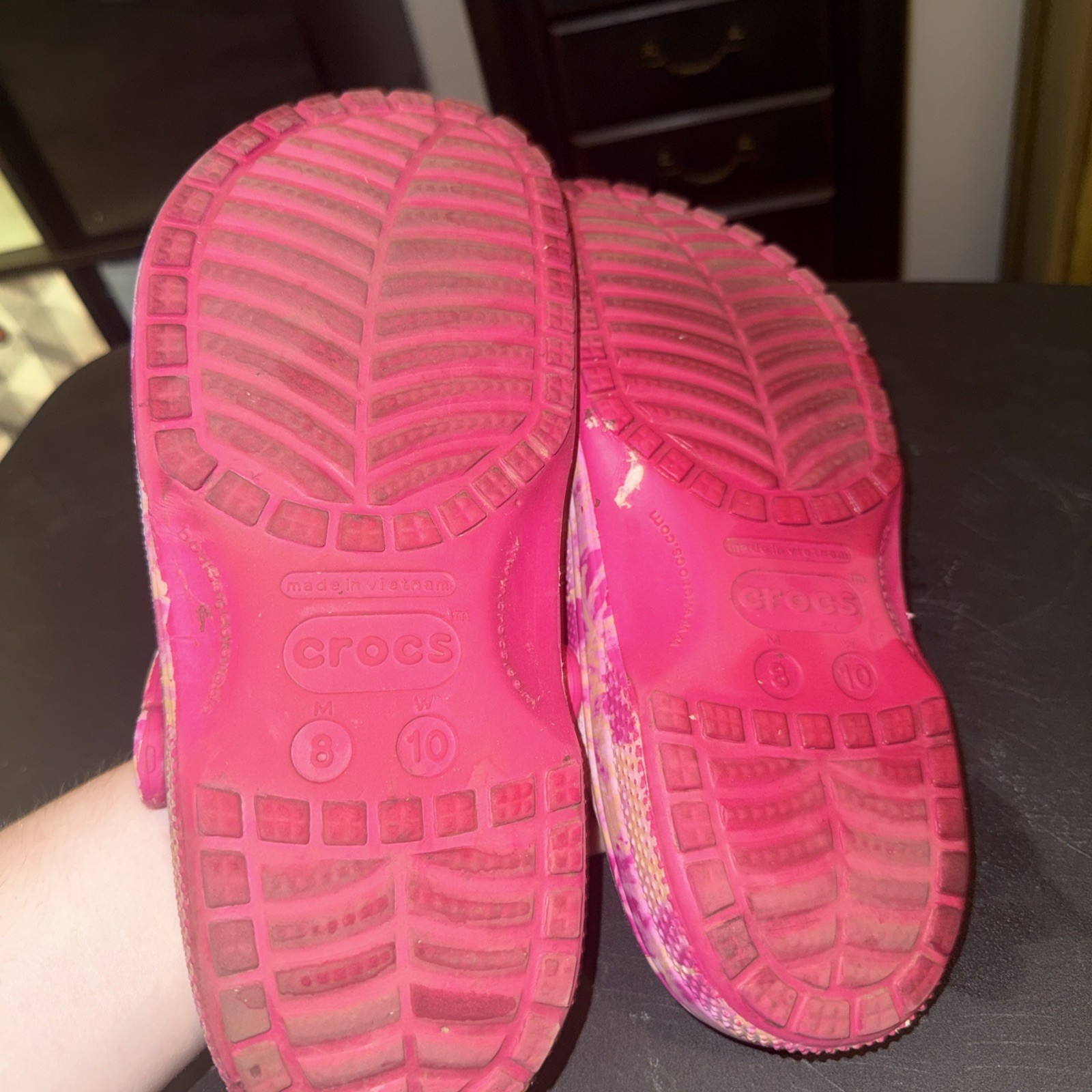 Crocs Unisex-Adult Classic Tie Dye Clogs pink multi M8 W10