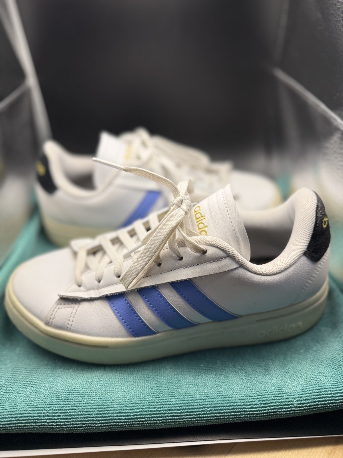 Adidas Women’s Grand Court Alpha White Blue Fusion H06115