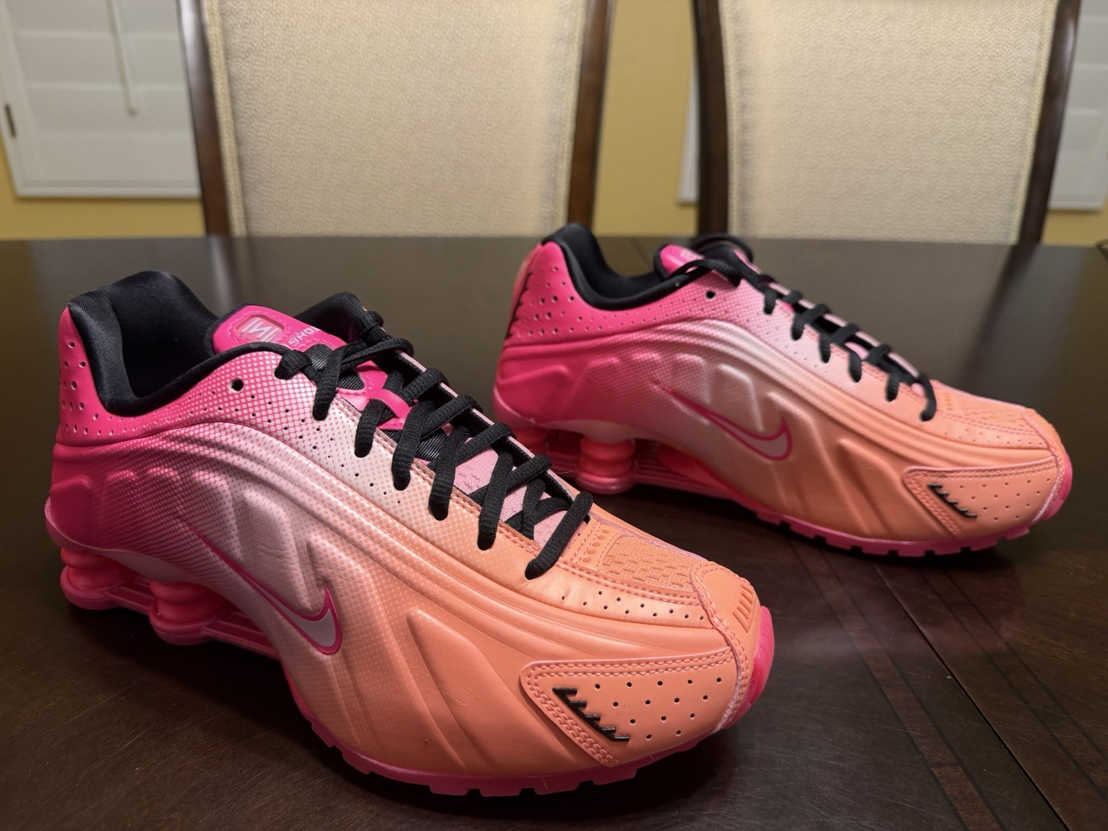 New Nike Shox R4 Pink Sneaker Shoes Size US 8