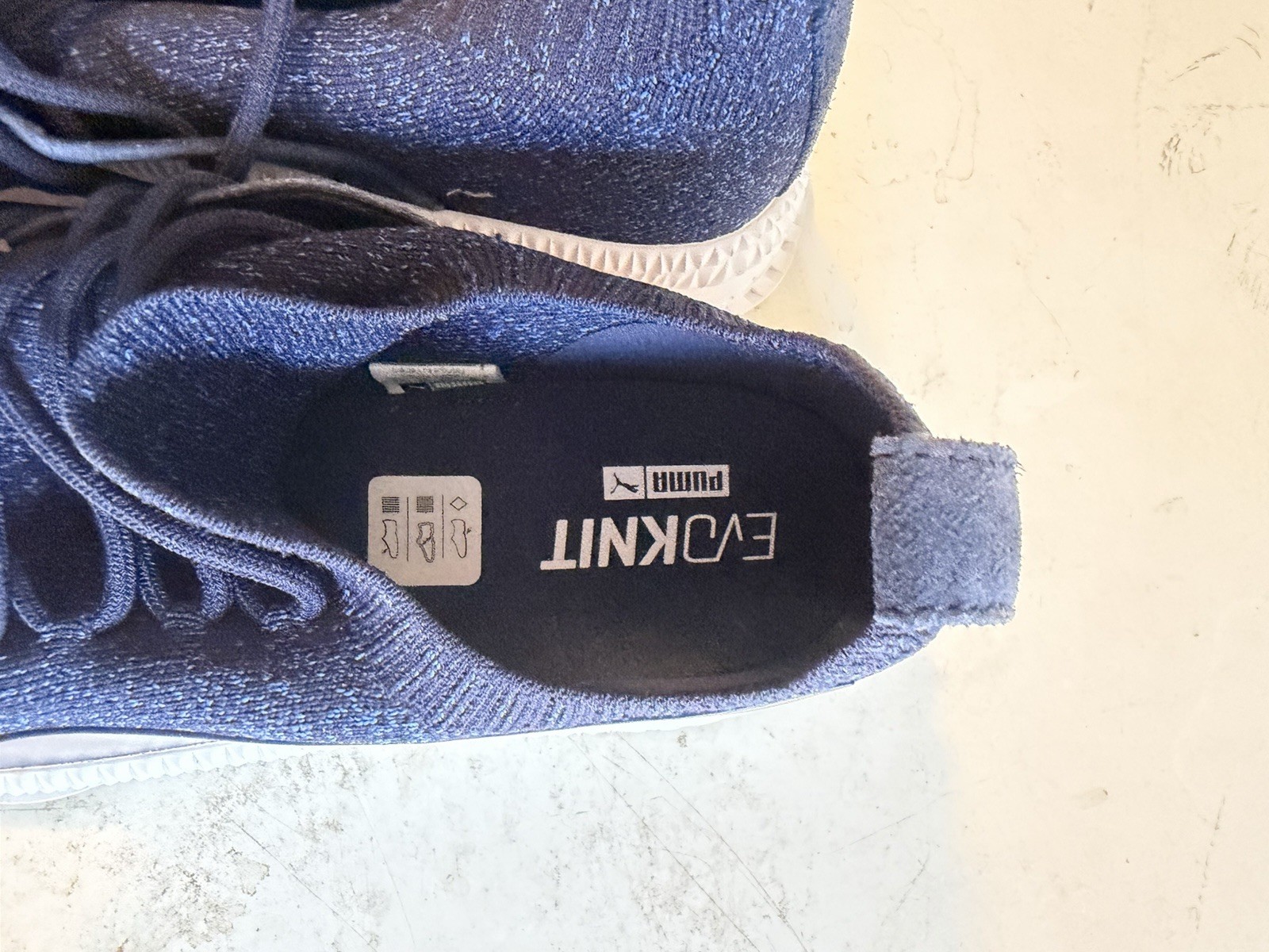 PUMA EVOKNIT Men’s Lace-Up Low Top Athletic Sneakers Blue/White running shoes