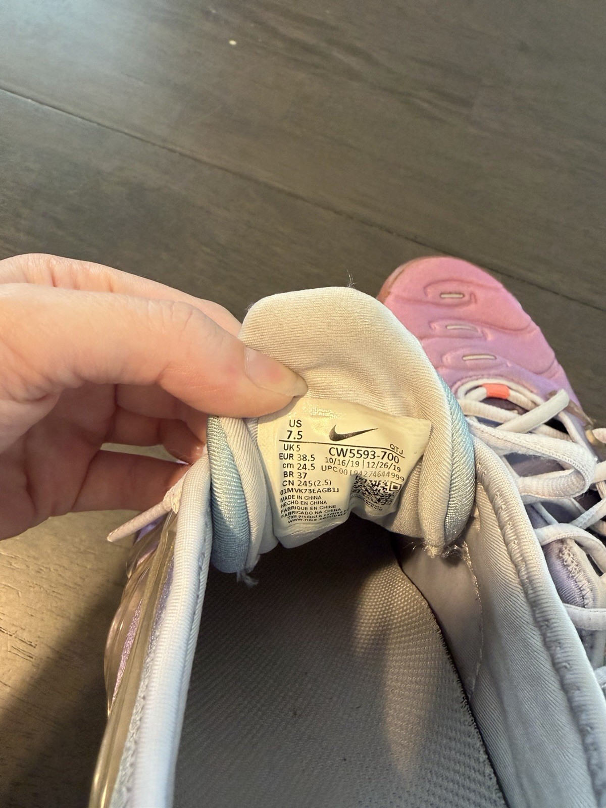 Nike Women’s Air VaporMax Plus ‘Easter’ Size 7.5