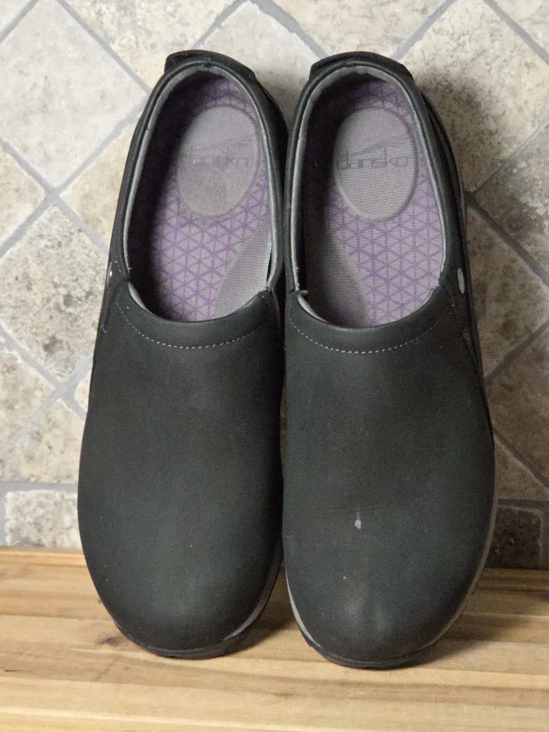Dansko Patti Women’s Waterproof Casual Shoes Black Milled Nubuck Size 11.5-12 M