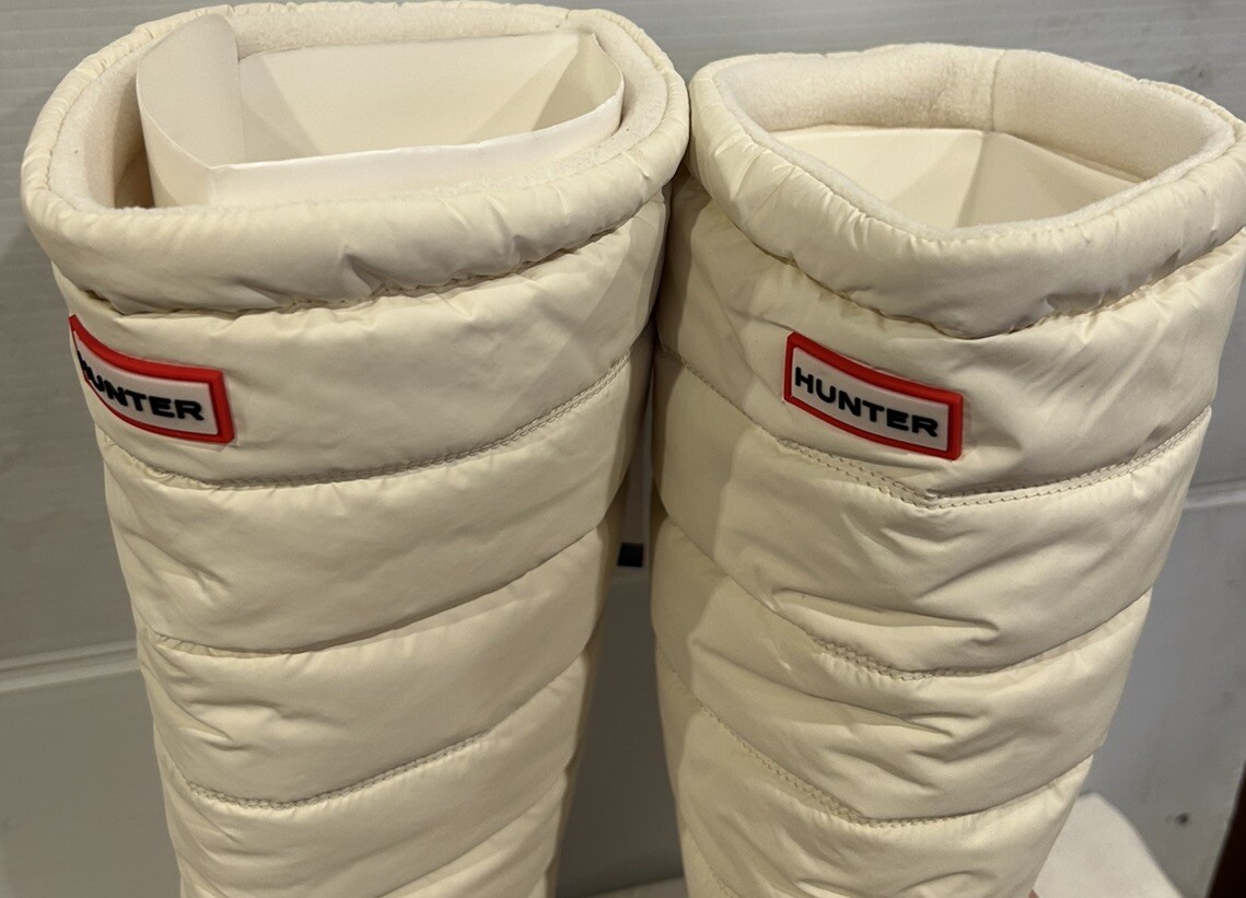 Hunter Women’s Intrepid Tall Snow Boots, White, Waterproof Bungee PullOn Size 6