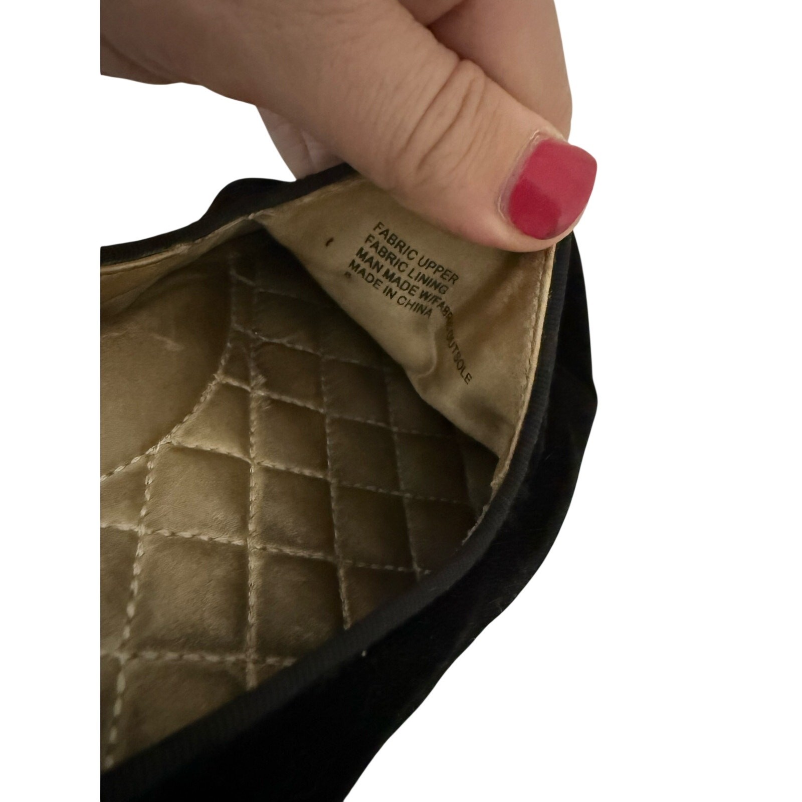 Birdies Black Velvet Flats Pointed Toe Loafers Women’s Size 8 Quilted Comfort