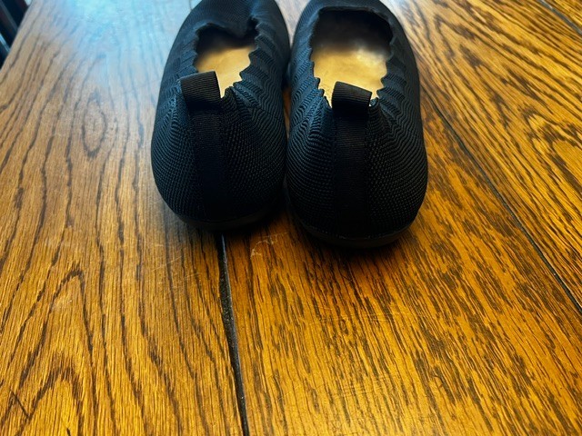 Women’s London Fog Collection flat Shoe, Black, Size 7W, Textile upper, Ex Cond!