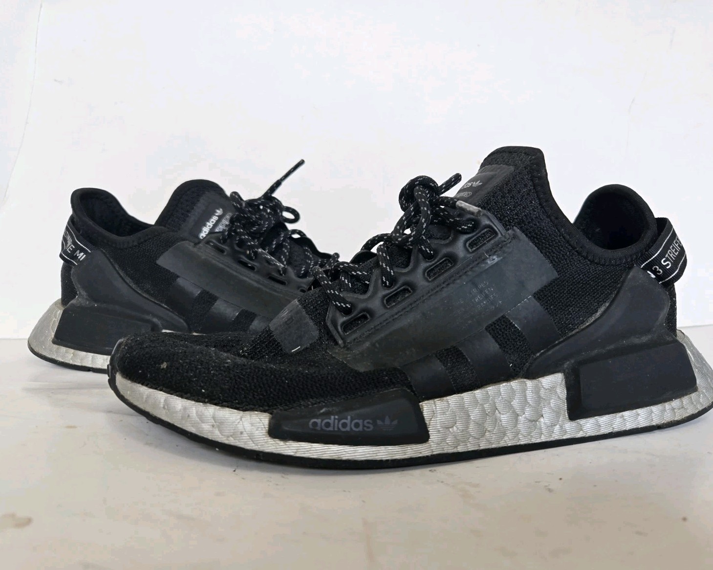 Adidas Shoes Womens Sz 8 NMD R1.V2 Black Silver Running Sneakers Athletic Gym