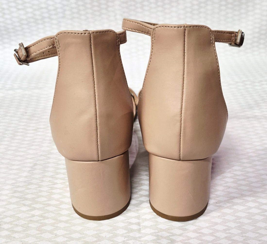 TRASH Women’s Faux Leather Nude Pink Strappy Sandals Shoes Block Heel Size 9!!!
