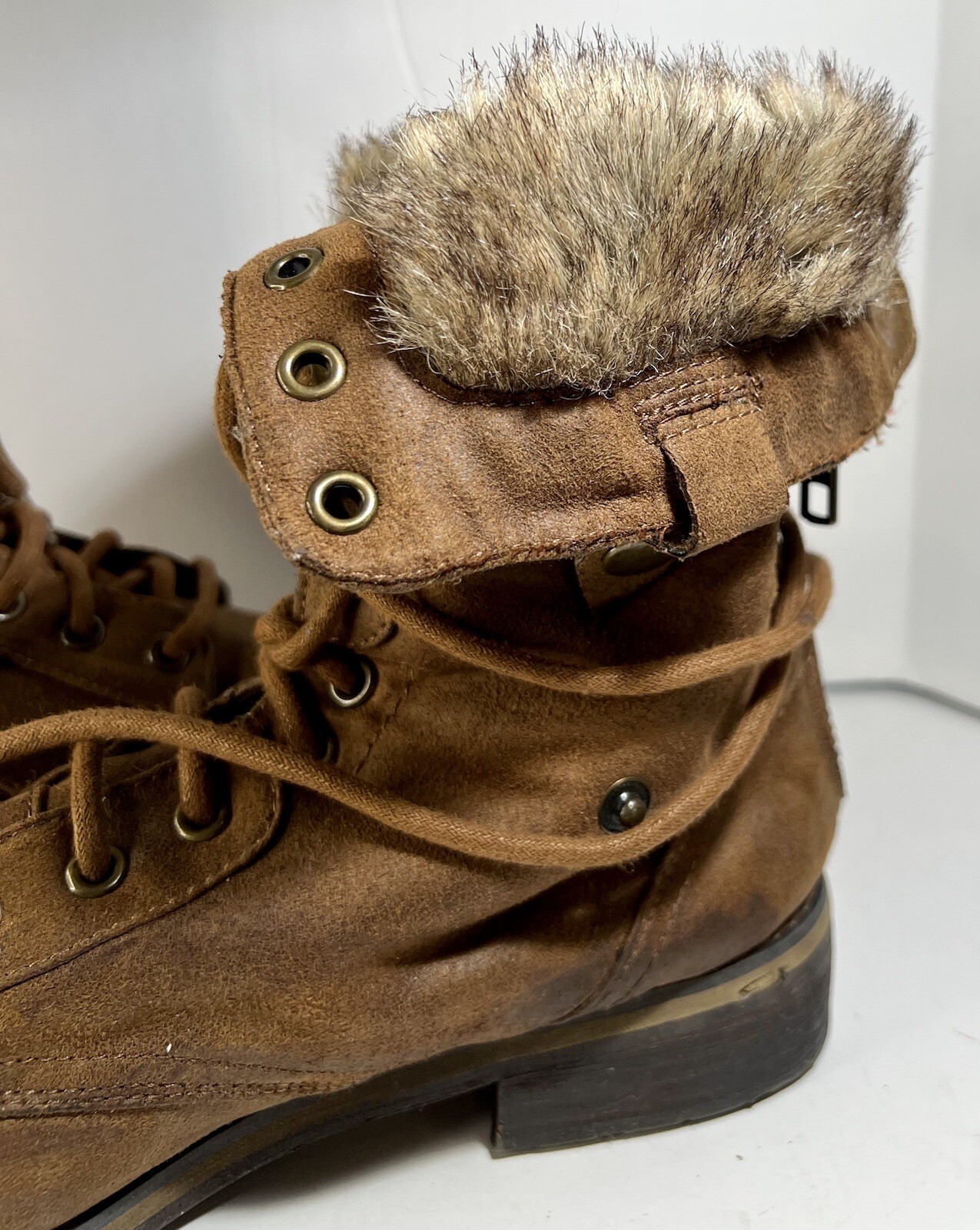Madden Girl 9M Brown Combat Boots Destinn Faux Fur Lined Lace Up Zip Back 1”
