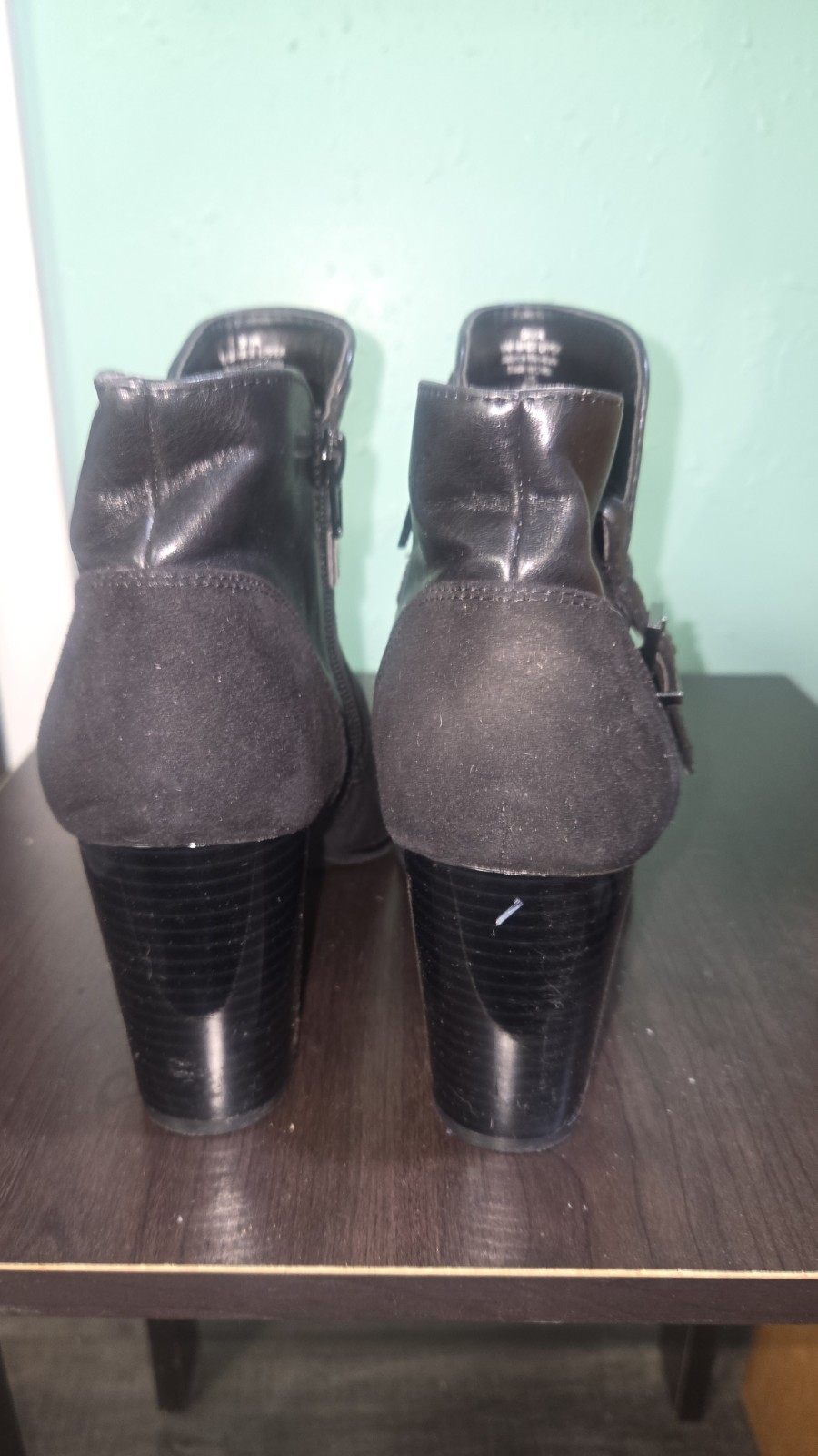 Kelly & Katie Divia Black Ankle Booties Block Heel Side Zip Size 9.5M