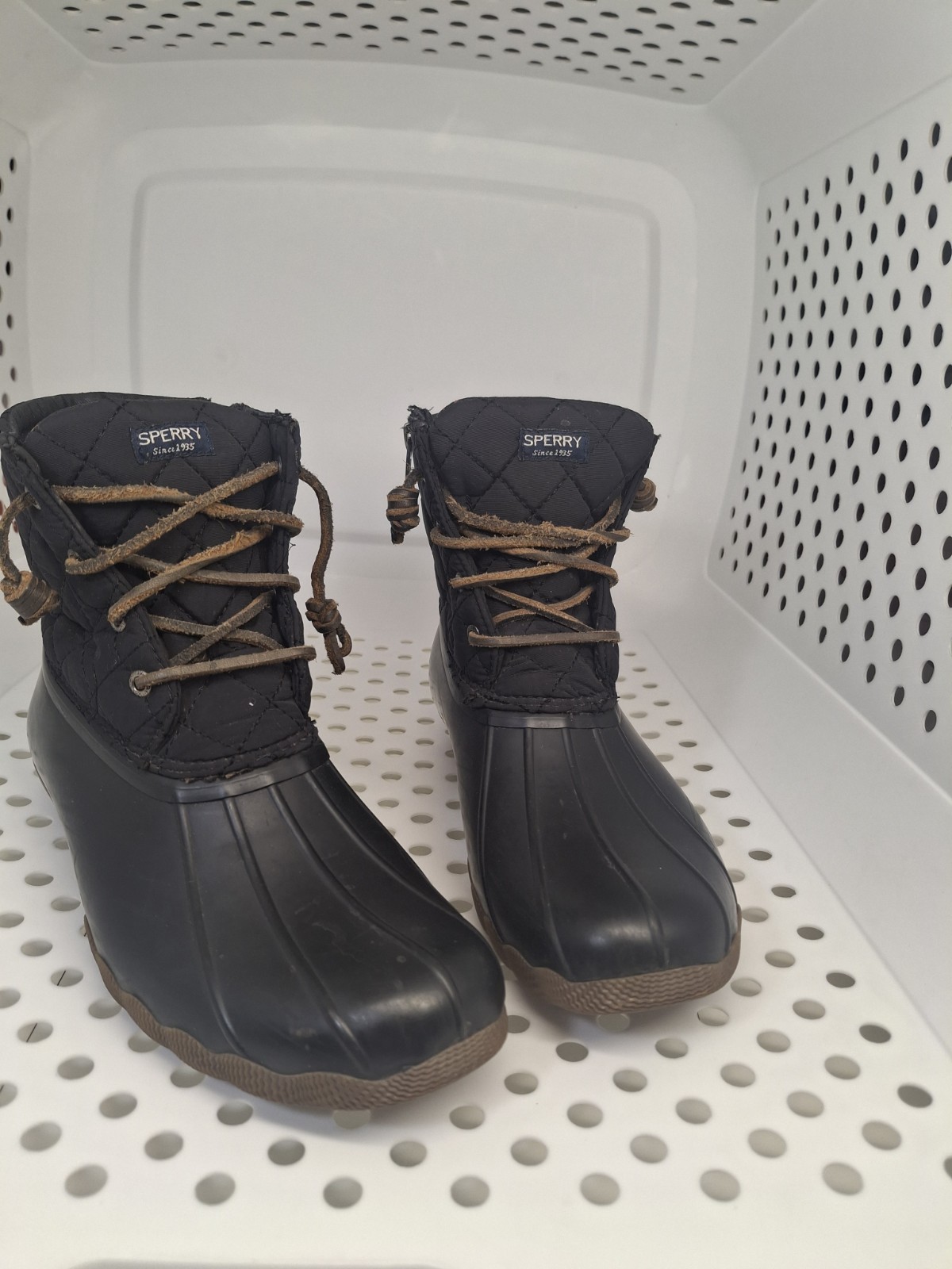 Sperry Women’s Saltwater Quilted Duck Boots Size 6 Black Waterproof