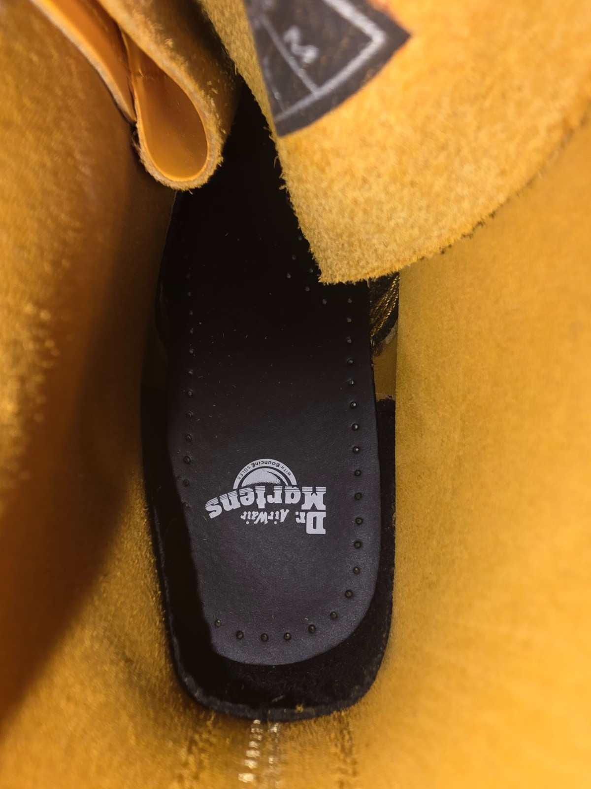 New Dr Martens 1460 Smooth Leather Yellow Combat Boots Men 7 Women 8 Lace Up