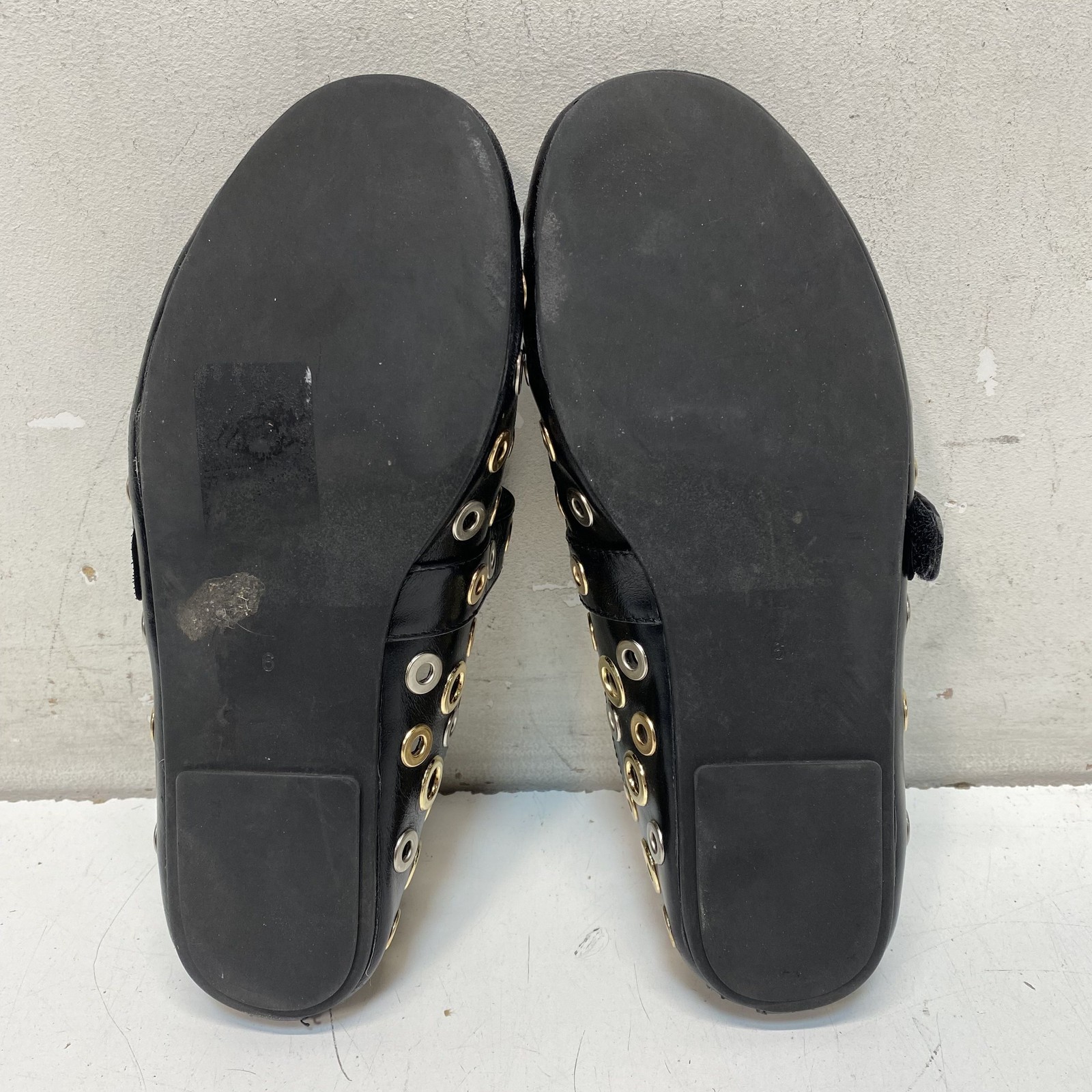Jeffrey Campbell Black Leather Eyelet Grommet Buckle Mary Jane Flats Size 6
