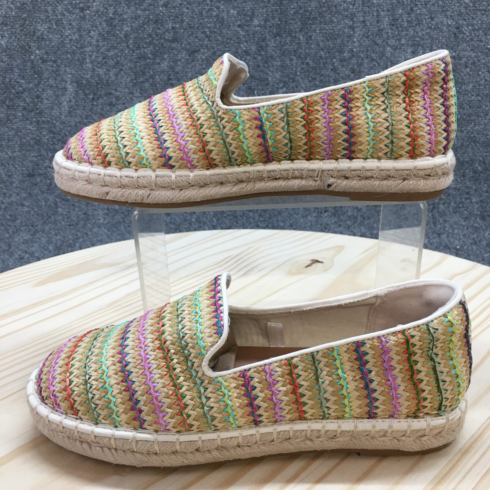 Universal Thread Shoes Womens 6 Espadrille Weave Flats Casual Slip On Multicolor