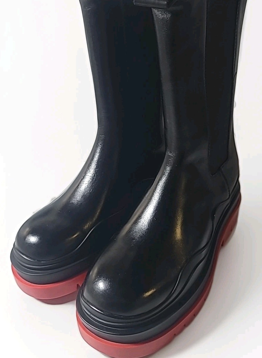 $1200 Bottega Veneta The Tire Chelsea Leather Boots 40 Womens 9 9.5 Designer
