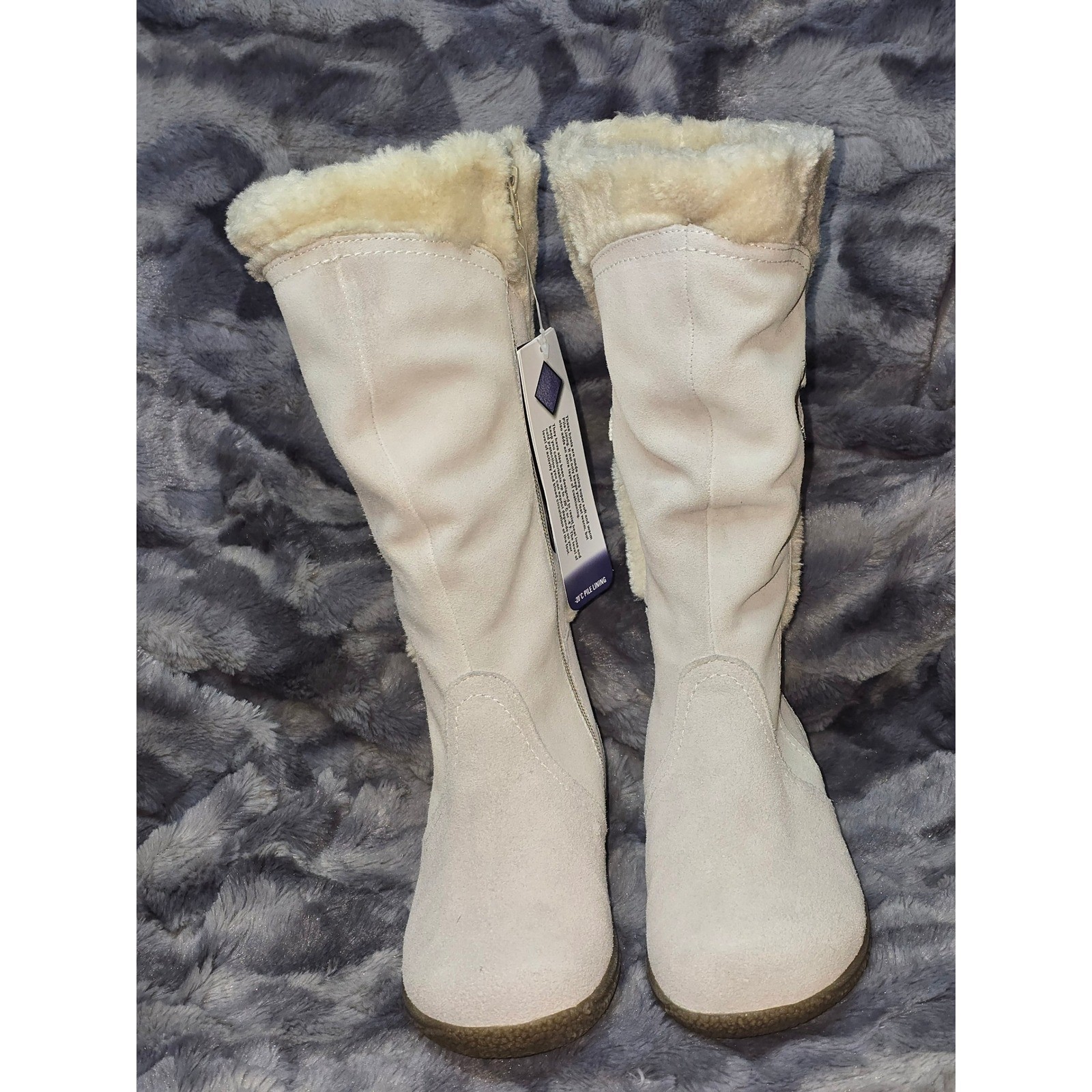 NWT Wanderlust Women’s Norway 11″ Size 6.5 Cream