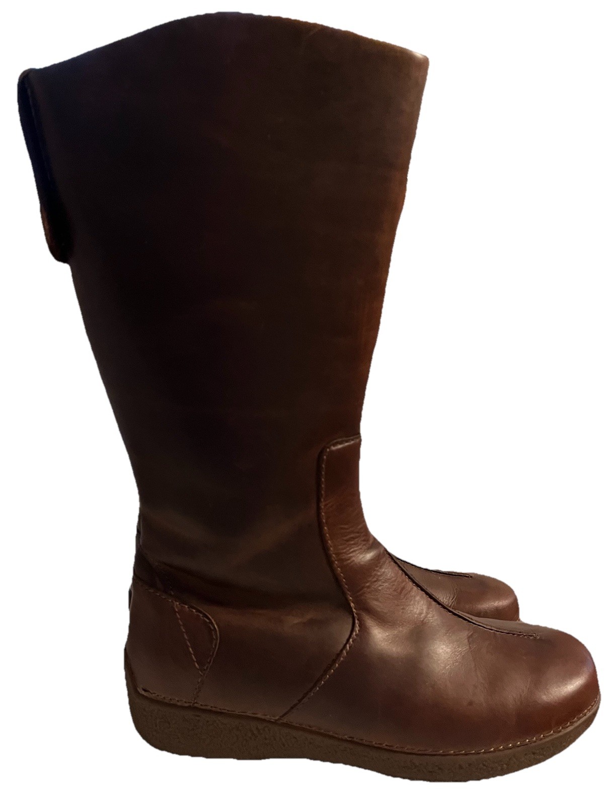 Daluth Trading Women’s Sz 9.5 Brown Leather Boots Pull Tab/Crepe Rubber Sole