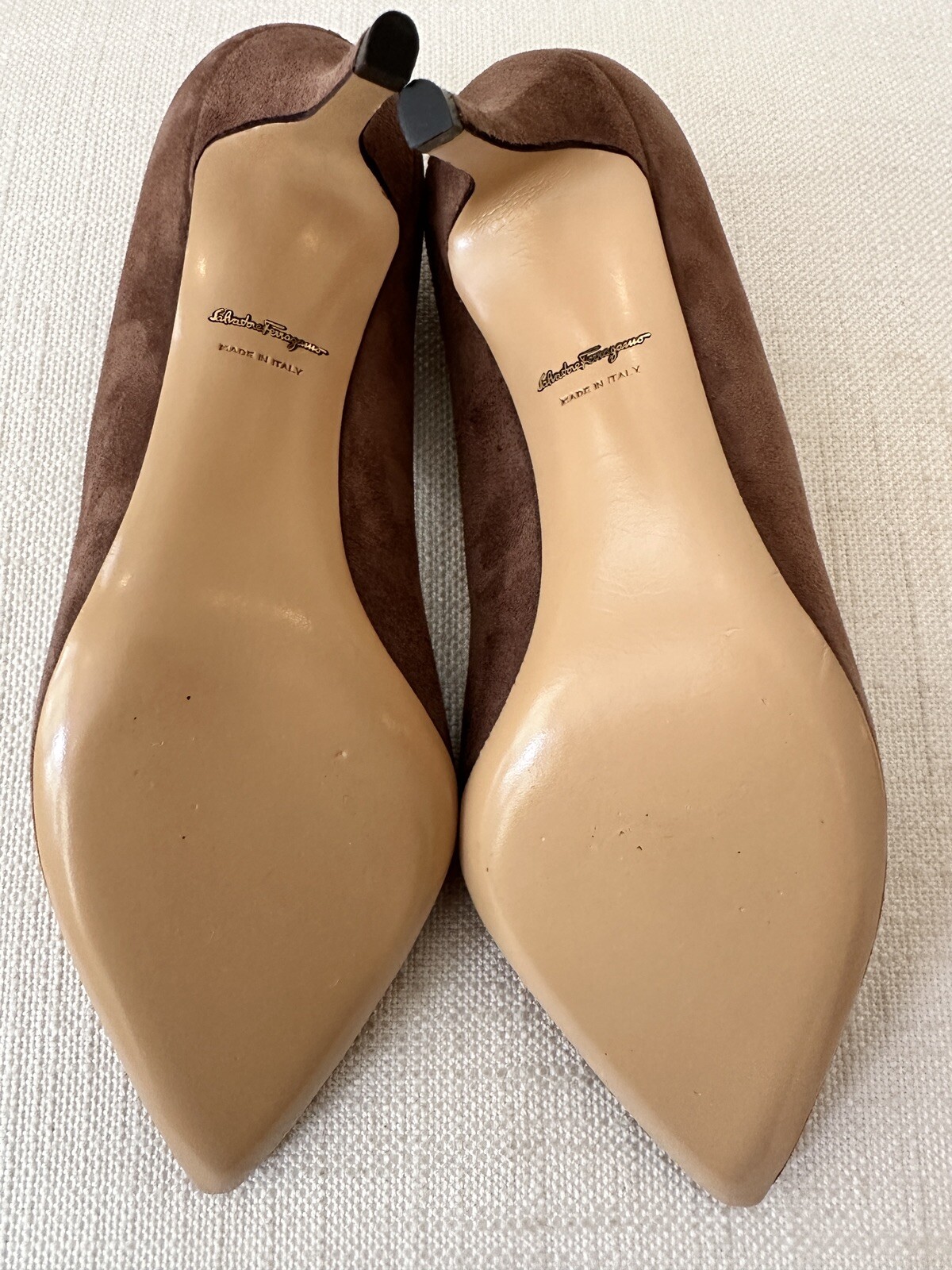 Salvatore Ferragamo Susi Deep Taupe Suede Heels Size EUR 36 (5.5C) NEW WITH BOX