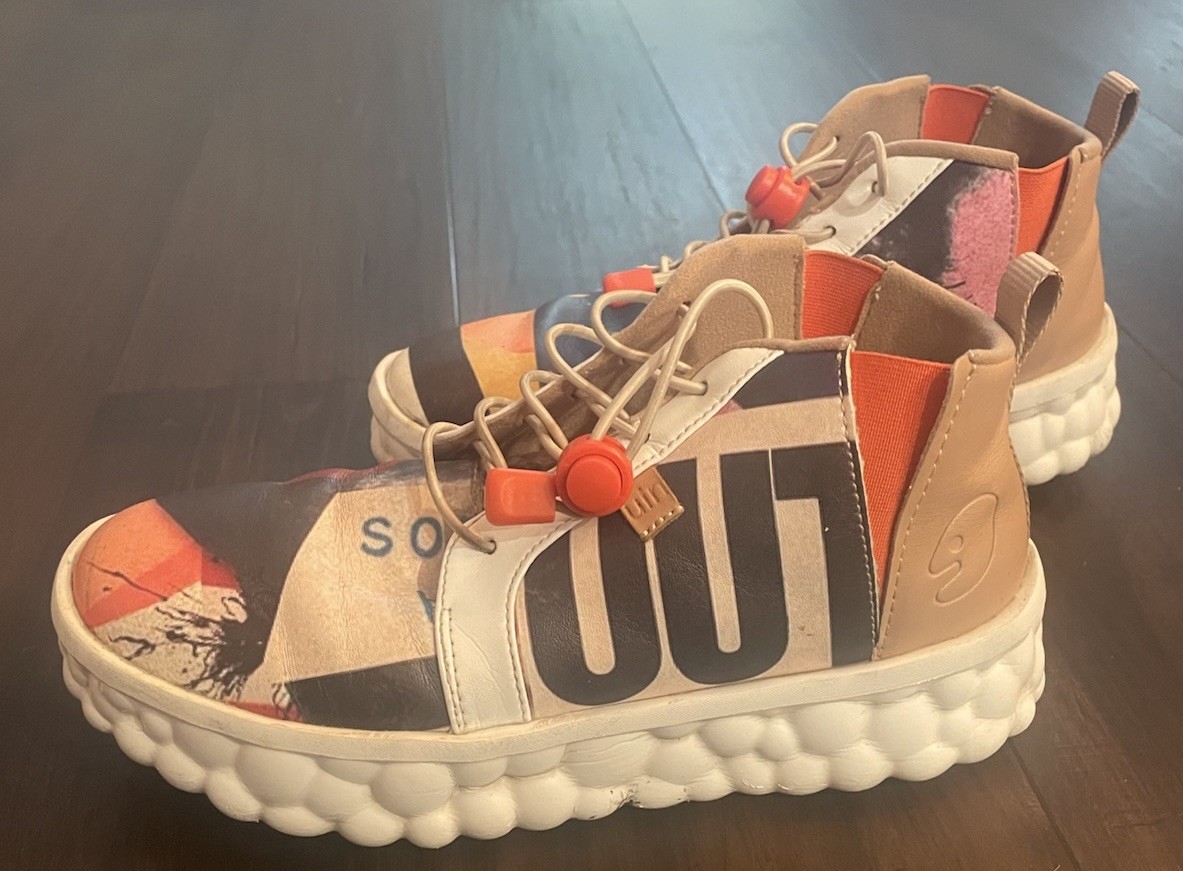 UIN Womens Back to 90’s Las Ramblas VIII Art Shoes. Bubble Sole Sneakers. Size 8