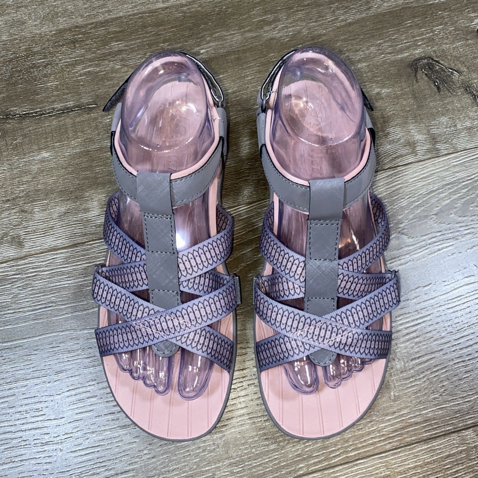 JSport Women’s Kaia Casual Flat Sandals | Gray, Pink | Size 8 Comfort Boho EUC