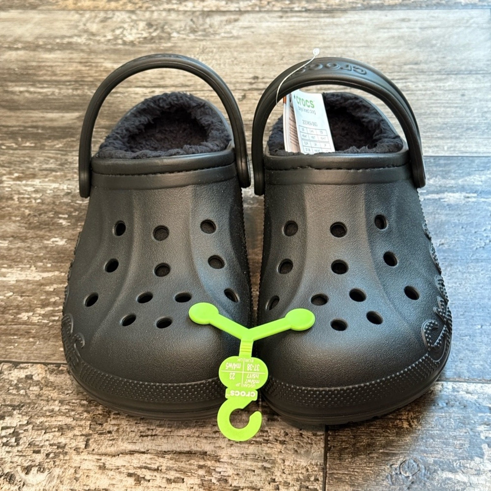 Crocs Baya Lined Clog Relaxed Fit Fleece Cozy Hike Camp Black Womens Size 7 NWT