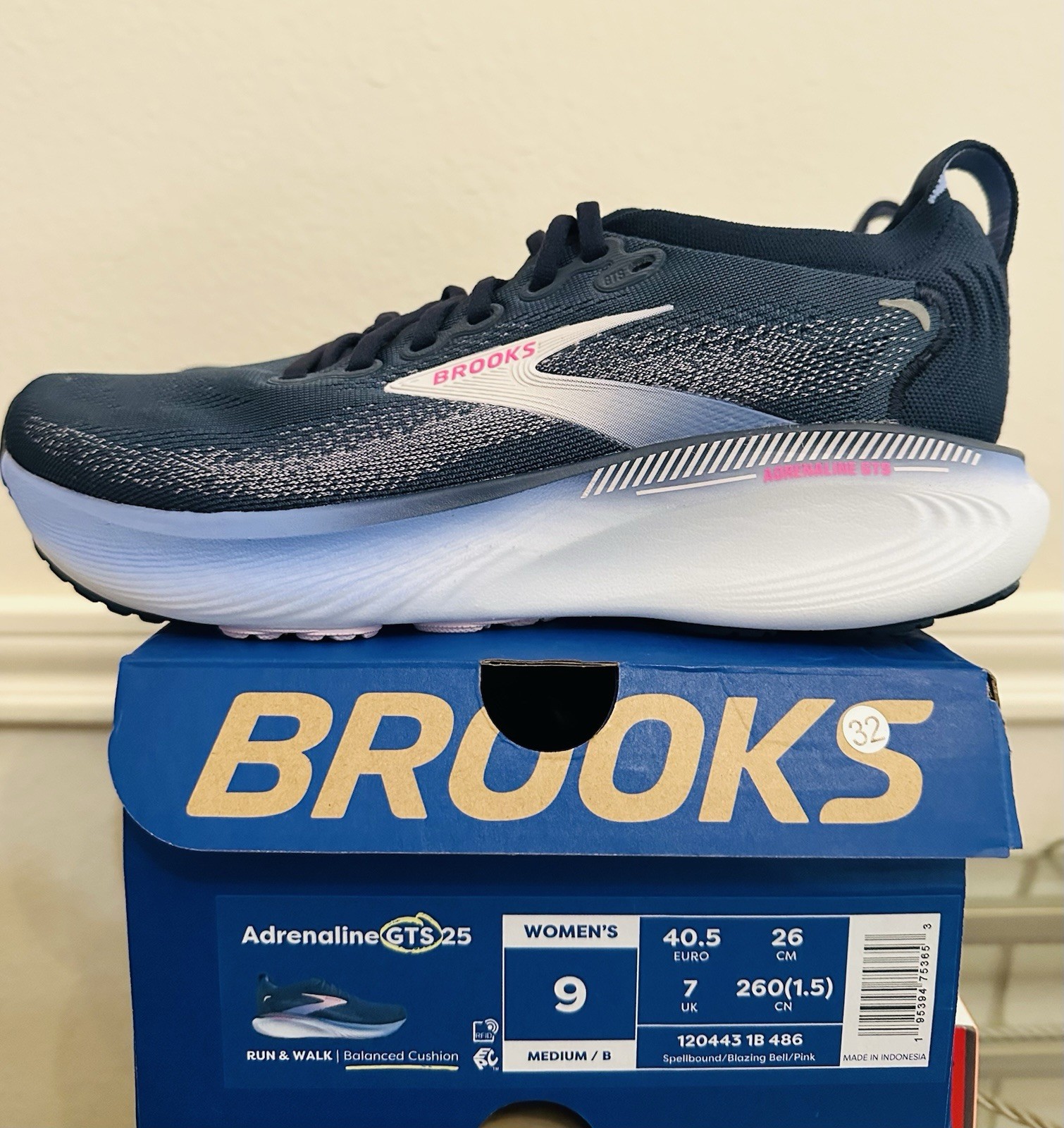 Brooks Adrenaline GTS 25 Women’s Running Walking Low Top Mesh Lace-Up Blue