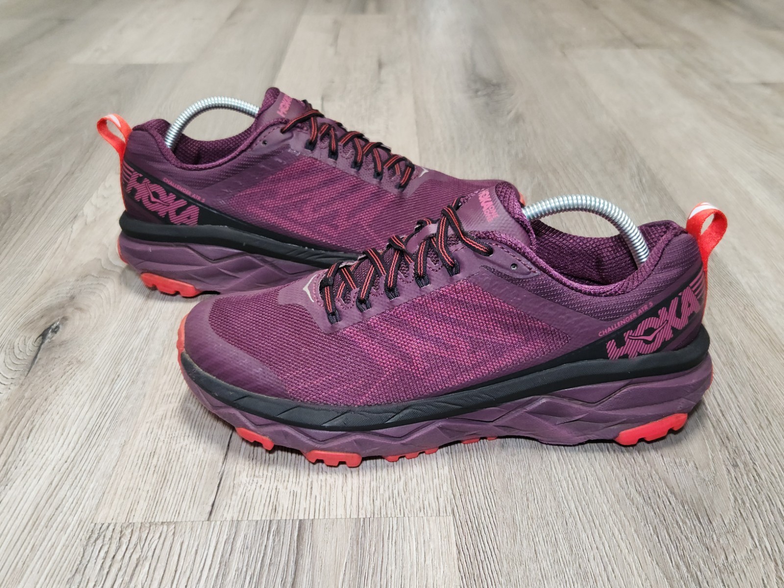 Hoka One One Challenger ATR 5 Running Shoes Womens Size 10.5 Italian Plum Purple