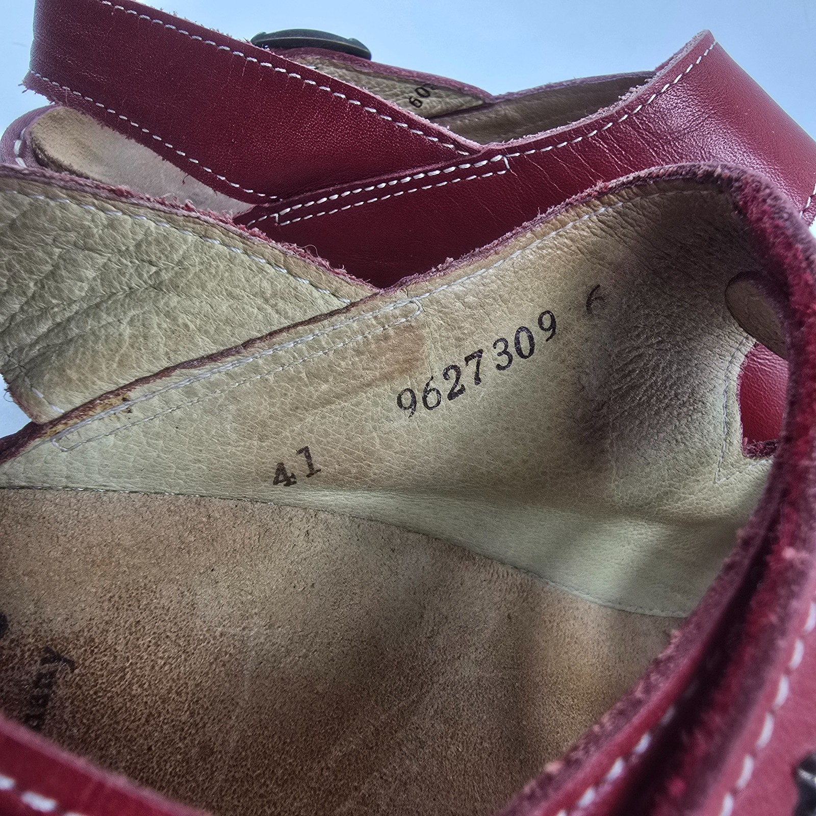 Finn Comfort Sandal Women’s EU 41 US 10-10.5 Red Leather Buckle Strap