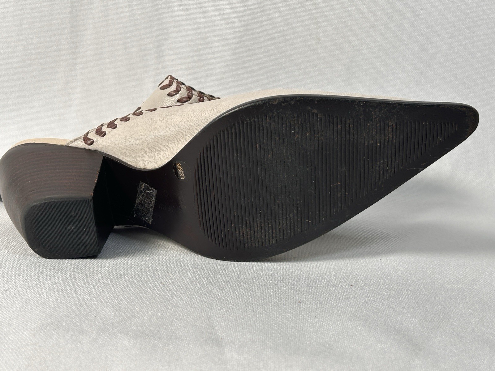 BCBG Mules / Leather Upper Man Made Lining/ Beige/ Brown Design- 8.5B