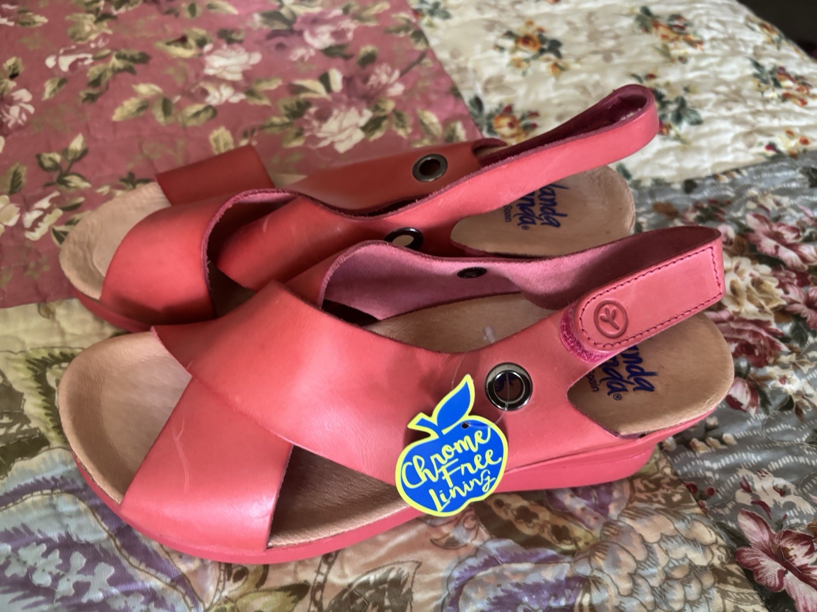 Wanda Panda “Martina” Wedges-NWOB-Size 37