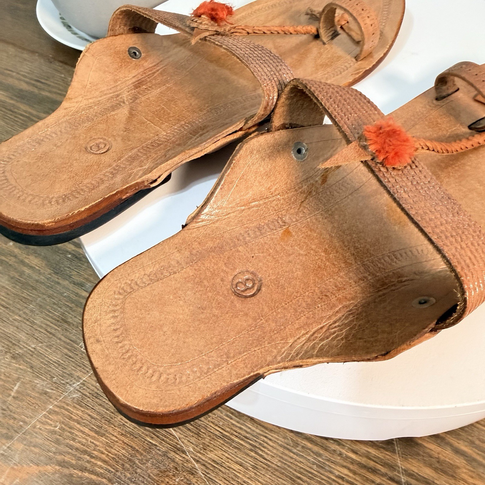 100% Leather Kolapuri Classy Unisex Sandals Sz:8 Hand Made/Stitched In Pakistan