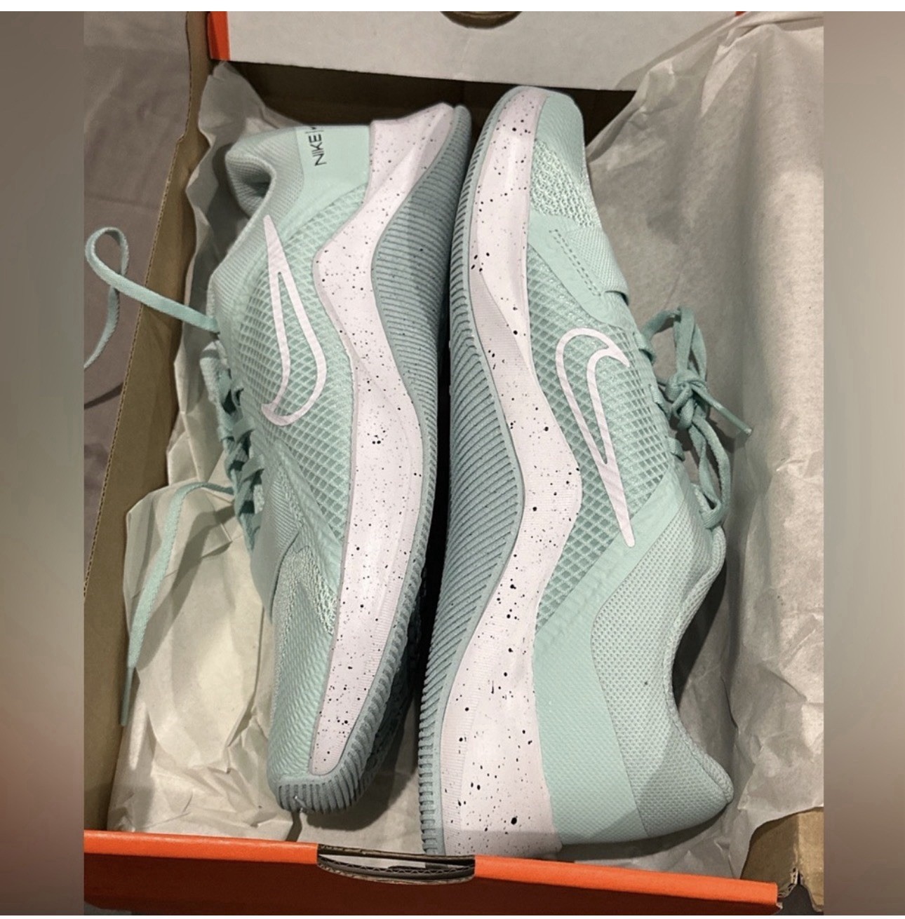 Size 8 – Nike MC Trainer 2 Jade Ice W
