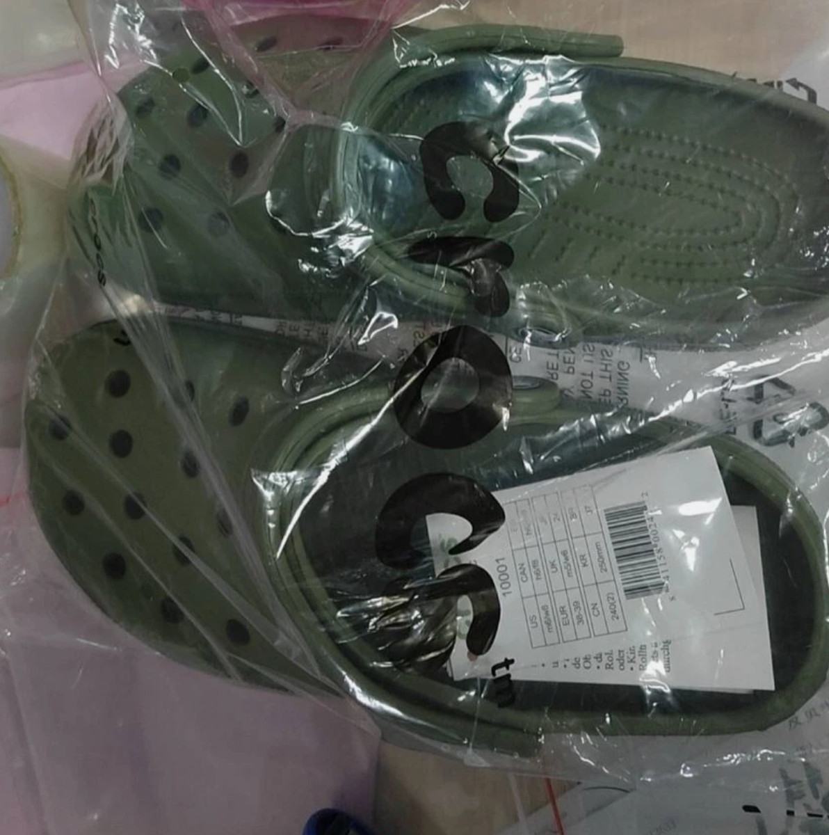 Original Crocs Classic Clog -Khaki Green – Men M11 – Brand New